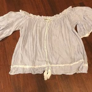 American Eagle Off the Shoulder Shirt